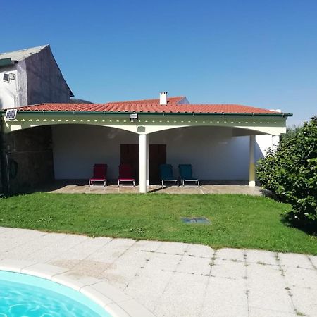 فيلا Casa E Piscina Privada فوندَوْ المظهر الخارجي الصورة